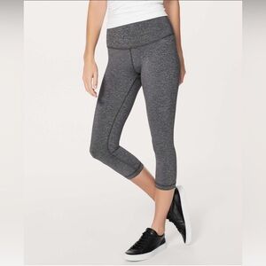 Lululemon Wunder Under High Rise Crop Luxtreme 22” Leggings in Black Grey 6